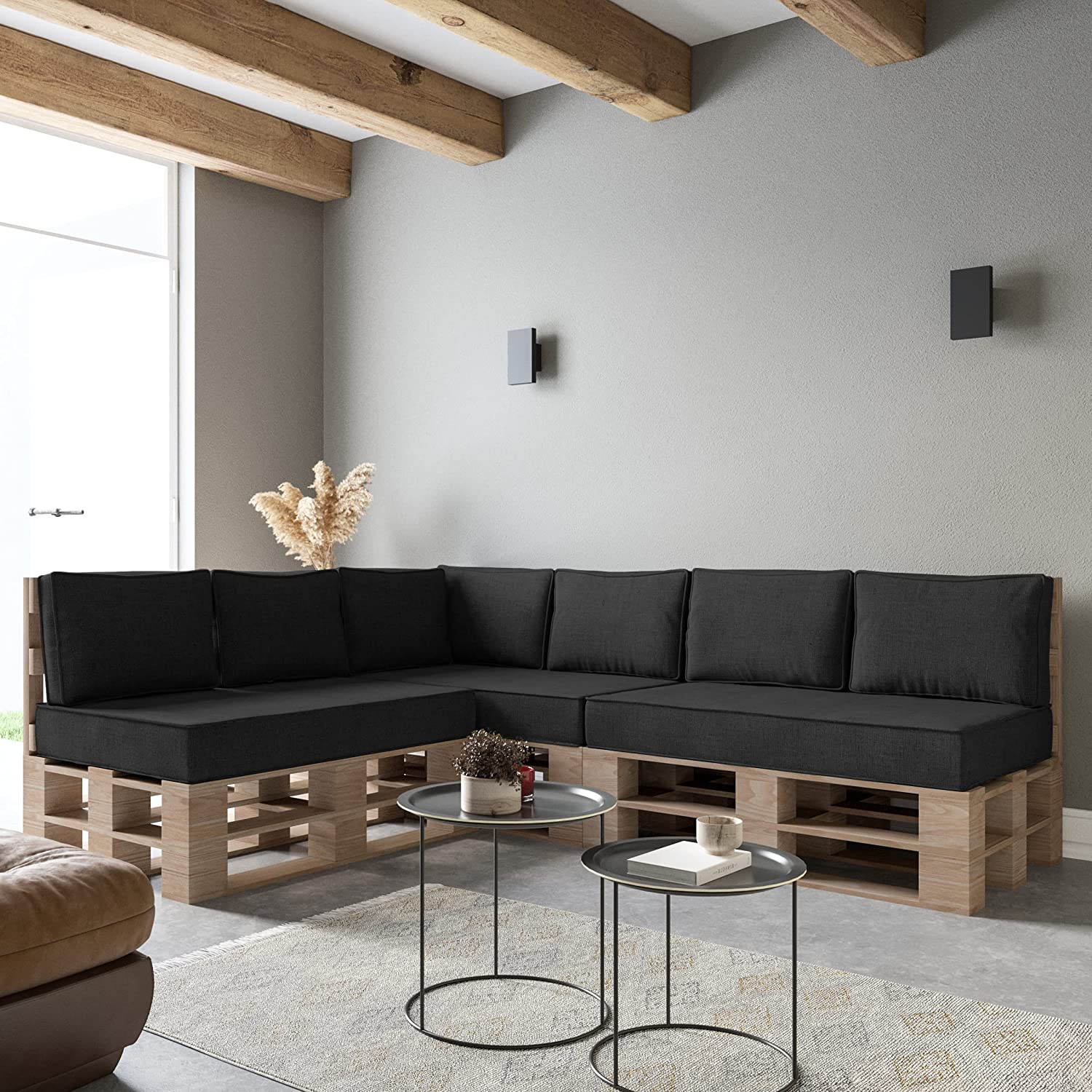 Classic garden cushions for EU pallet furniture