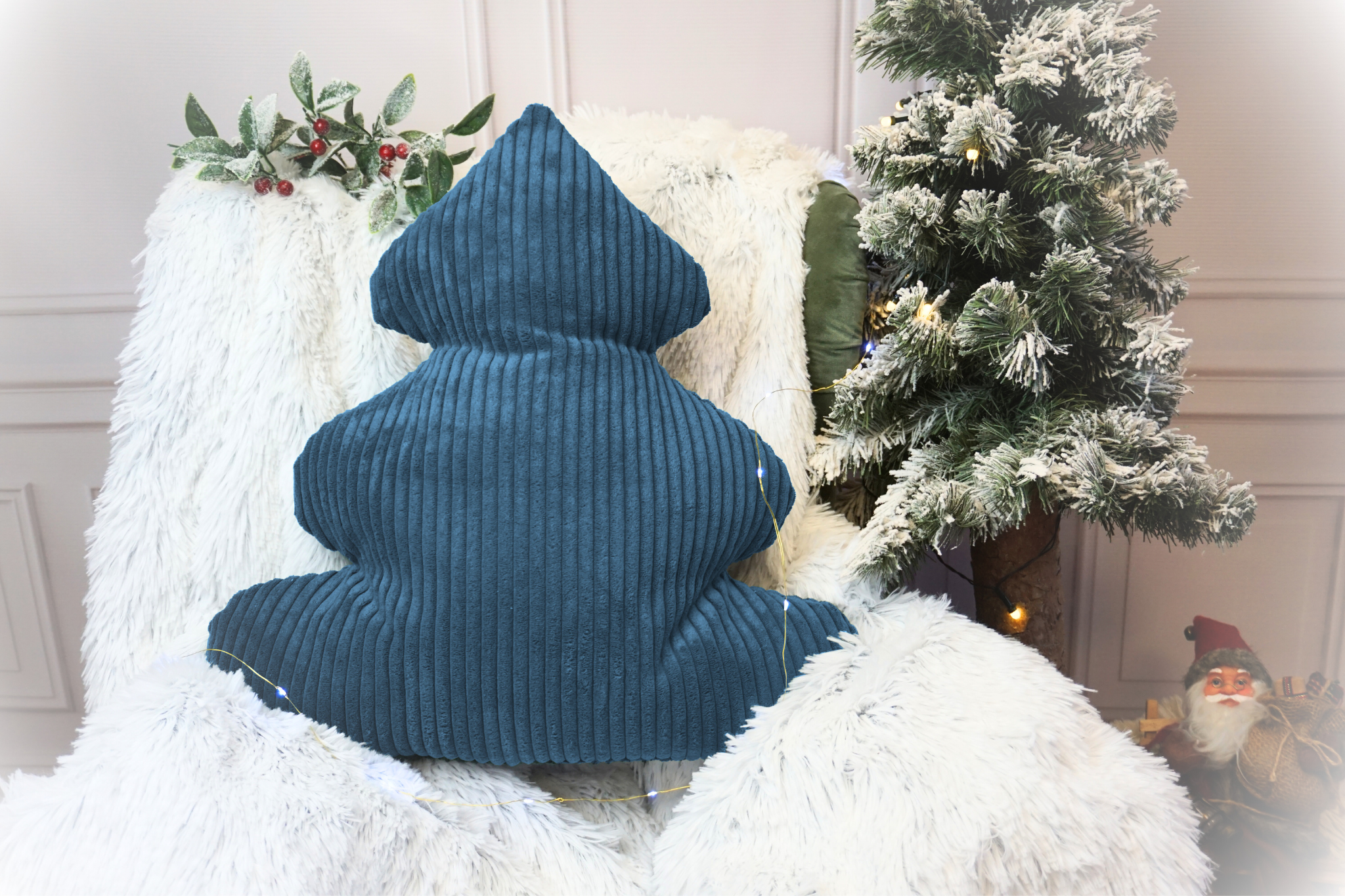 Decorative cushion Christmas tree